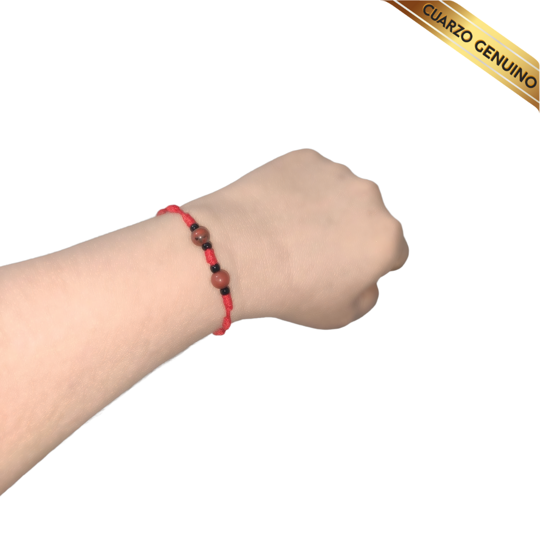 Pulsera Hilo Rojo 7 Nudos 2 Cuarzo Jaspe Rojo (6 Chaquira Negra)