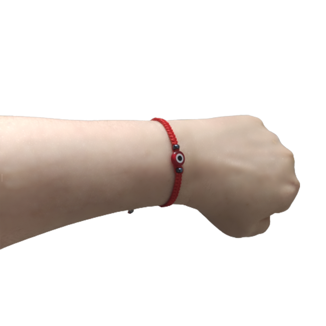 Pulsera Ojo Turco Rojo con Hilo Rojo Tejido