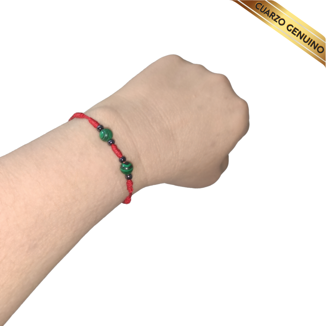 Pulsera Hilo Rojo 7 Nudos 2 Cuarzo Malaquita (6 Chaquira Negra)